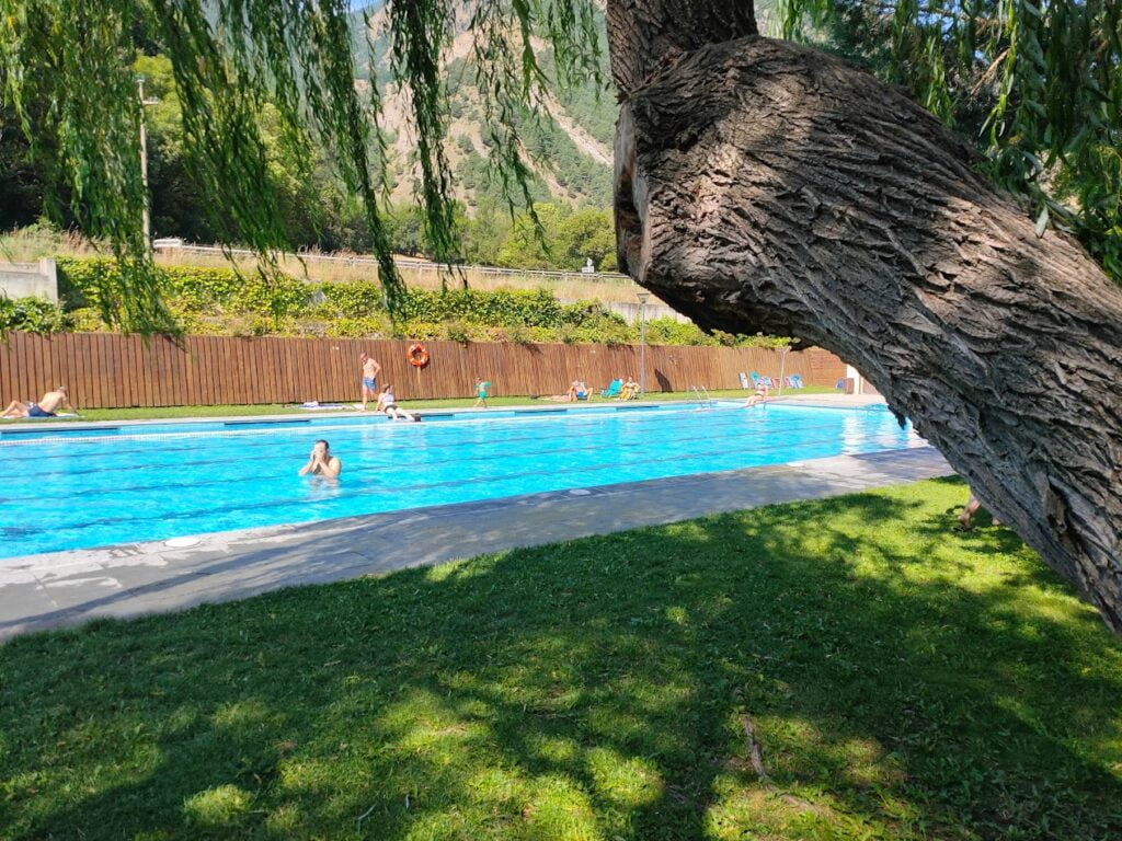 Piscina municipal Llavorsi